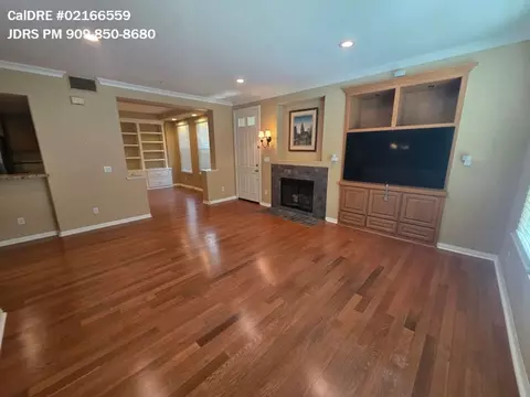 121 Roadrunner, Irvine, CA 92603 photo 7