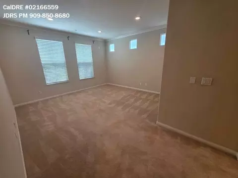 121 Roadrunner, Irvine, CA 92603 photo 12