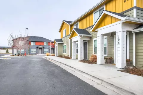 1288 Everest St, Meridian, ID 83646