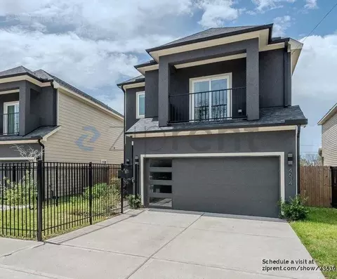 4614 Redbud St, Houston, TX 77051