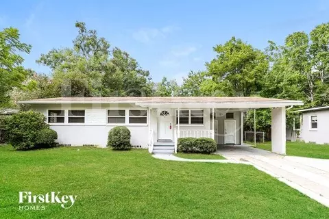 6421 Burgundy Rd S, Jacksonville, FL 32210