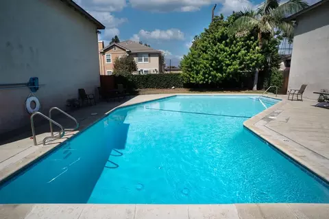 800 S Azusa Ave, Azusa, CA 91702 photo 3