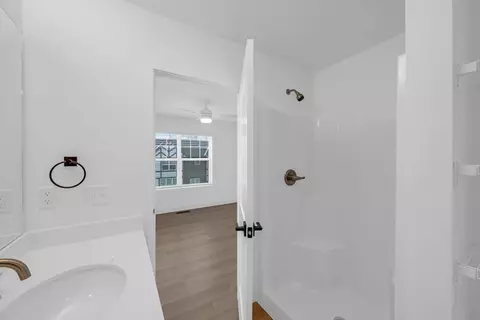 Se Apex Vista, Waukee, IA 50263 photo 12