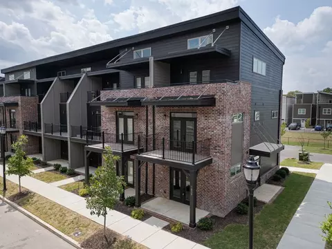 1809 S Watkins St, Chattanooga, TN 37404