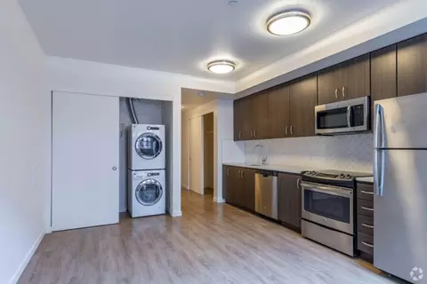 1115 SW Market St, Portland, OR 97201