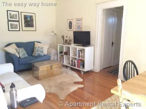 1610 Massachusetts Ave #10, Cambridge, MA 02138
