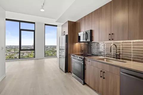 1101 W Van Buren St, Chicago, IL 60607