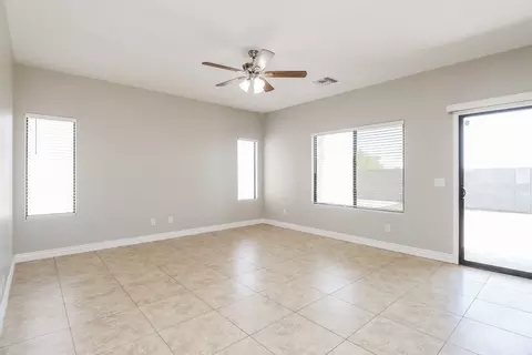 2191 E Greenlee Ave, Apache Junction, AZ 85119 photo 4