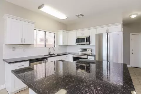 2191 E Greenlee Ave, Apache Junction, AZ 85119 photo 7