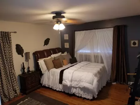 4197 Fredericksburg Dr, College Park, GA 30337