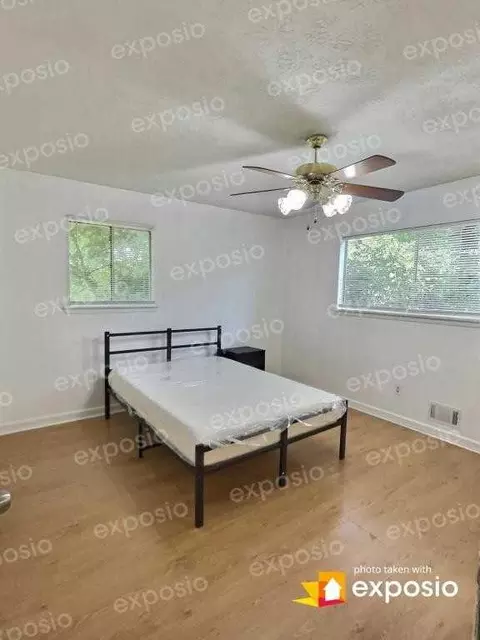 7363 Ovis Ct, Riverdale, GA 30274