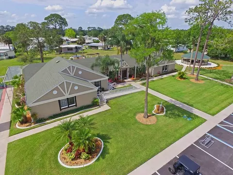 456 Cecilia Dr, Port Orange, FL 32129
