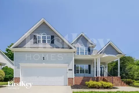 2373 Topaz Ln, High Point, NC 27265