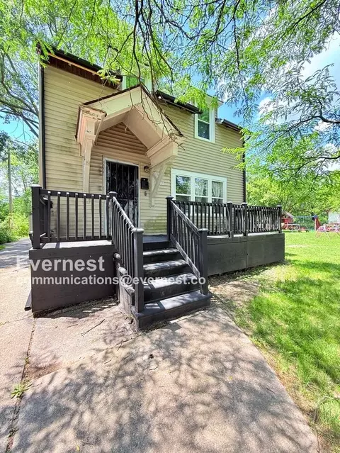 12653 Waltham St, Detroit, MI 48205