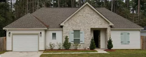 69218 4th Ave, Covington, LA 70433