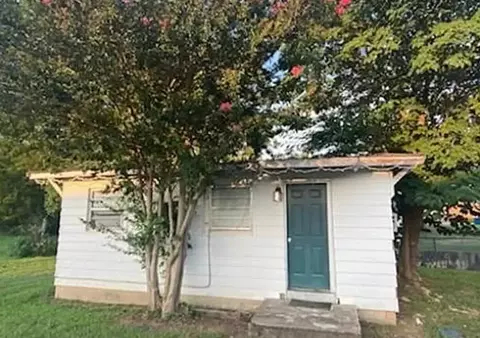 403 Woodward Ave NW, Jacksonville, AL 36265