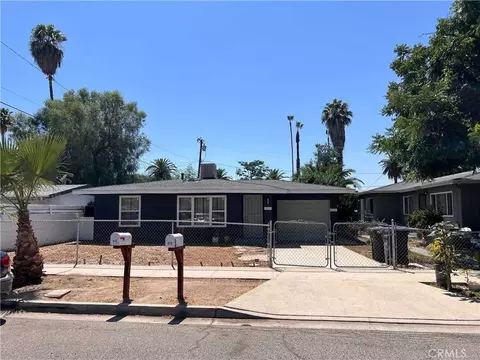 417 N Taylor St, Hemet, CA 92543