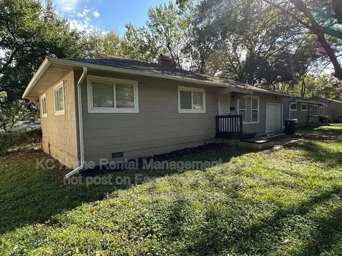 7705 E 113th St, Kansas City, MO 64134