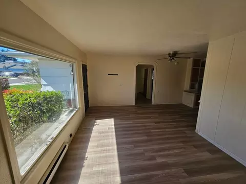 2761 Bailey Ln, Eugene, OR 97401 photo 4
