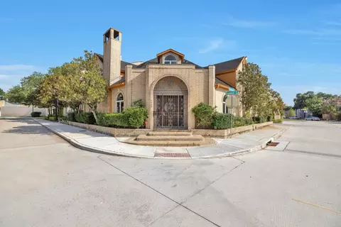 4063 Breakwood Dr, Houston, TX 77025