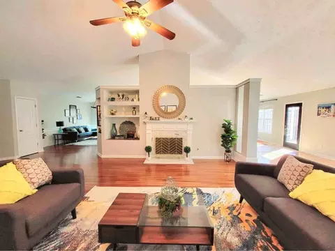 creek station dr, Buford, GA 30519