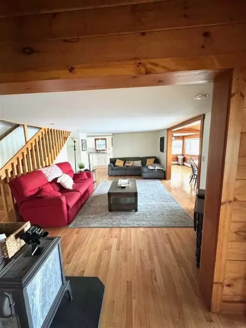 woods grove ln, Winthrop, ME 04364