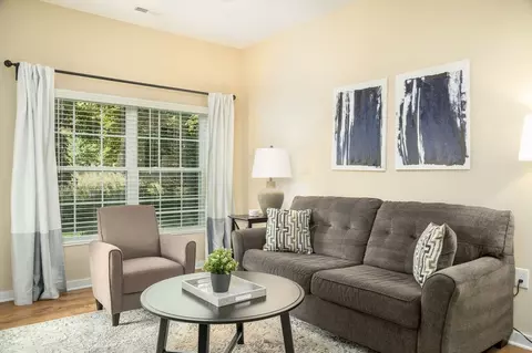 oonas way, Columbus, OH 43081