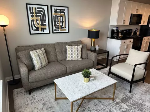 w rich st, Columbus, OH 43215