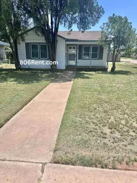 3619 32nd St, Lubbock, TX 79410