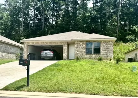 246 Skylane Dr, Pearl, MS 39208
