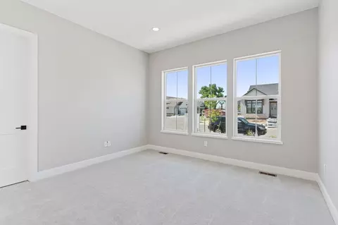 1425 Burt Ave, Berthoud, CO 80513 photo 15
