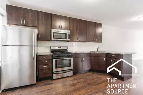 4876 W Armitage Ave #3F, Chicago, IL 60639