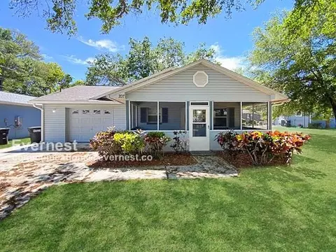 707 Carlton St, Clearwater, FL 33755