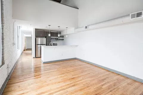 1809 E Franklin St #6202, Richmond, VA 23223