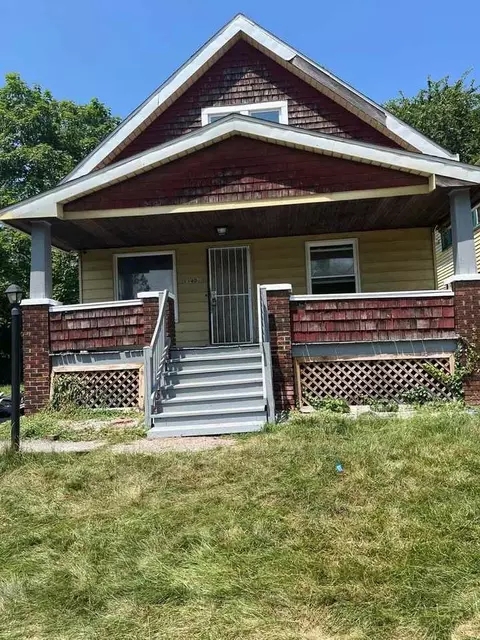 11401 Continental Ave, Cleveland, OH 44104