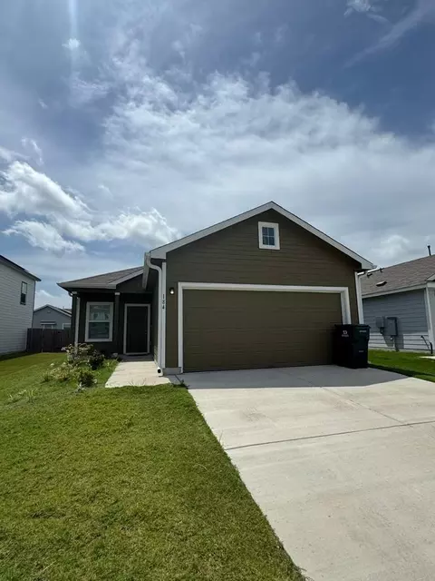 184 Agate Cliff Dr, Maxwell, TX 78656