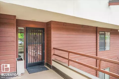 5150 S Landing Dr #205B2, Portland, OR 97239