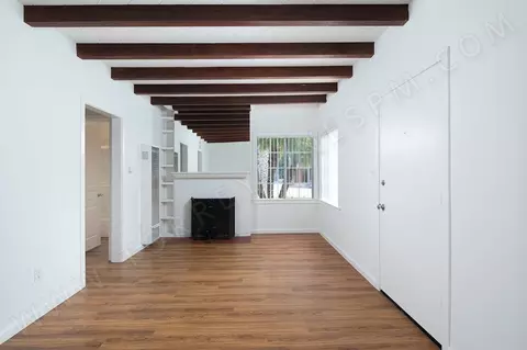348 Rosemont St, La Jolla, CA 92037