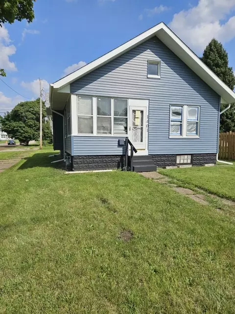 1401 8th St #NA, Rock Island, IL 61201