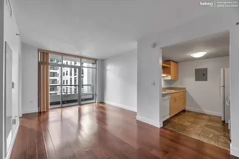 425 W Beech St #518, San Diego, CA 92101