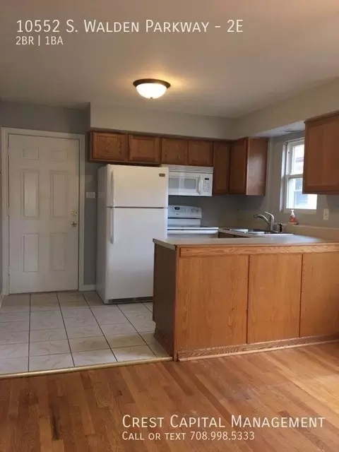 10552 S Walden Pkwy #2W, Chicago, IL 60643