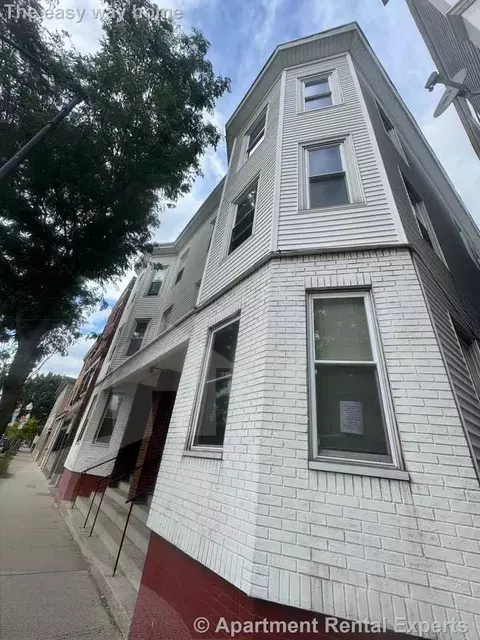 795 Cambridge St #2, Cambridge, MA 02141