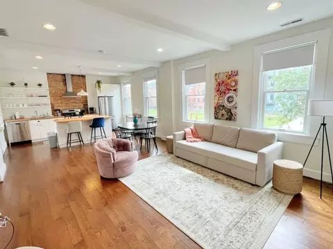republic st, Cincinnati, OH 45202