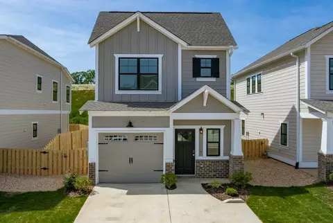 125 Huntley Dr, Pelham, AL 35124