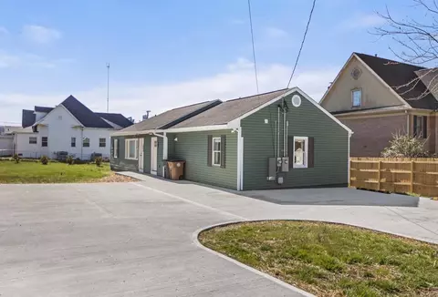 5407 Central Avenue Pike #5407, Knoxville, TN 37912