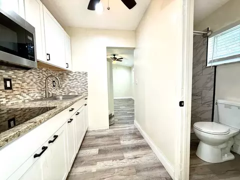 3548 NW 39th Ave #B, Lauderdale Lakes, FL 33309