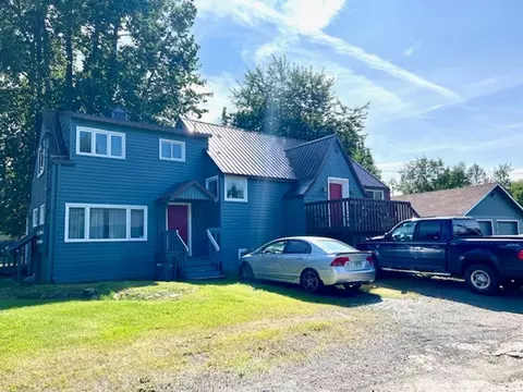 1210 W 38th Pl #3, Anchorage, AK 99503