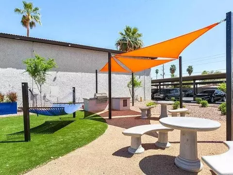4903 W Thomas Rd, Phoenix, AZ 85031