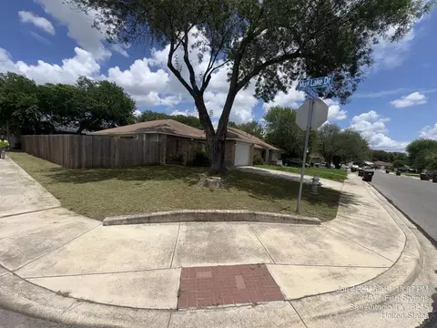 11371 Fish Spring Trail St, San Antonio, TX 78249