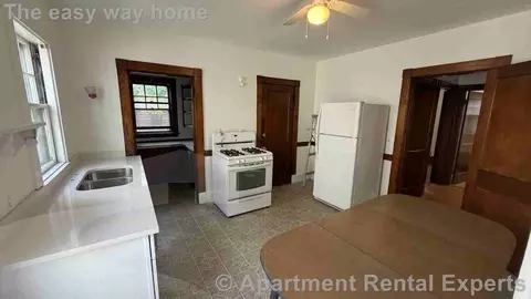 26 Upland Rd #2, Cambridge, MA 02140